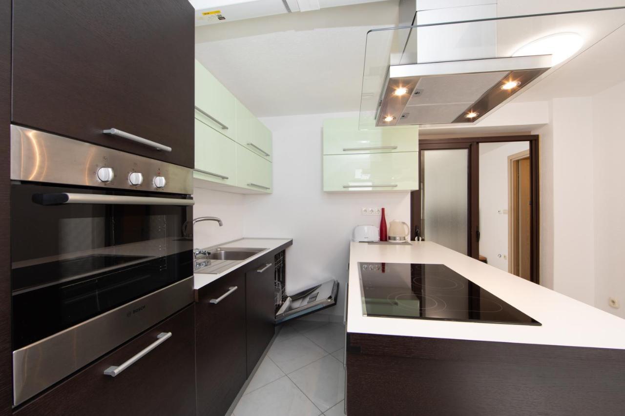 Villa Jadranka Apartments Tučepi Kültér fotó