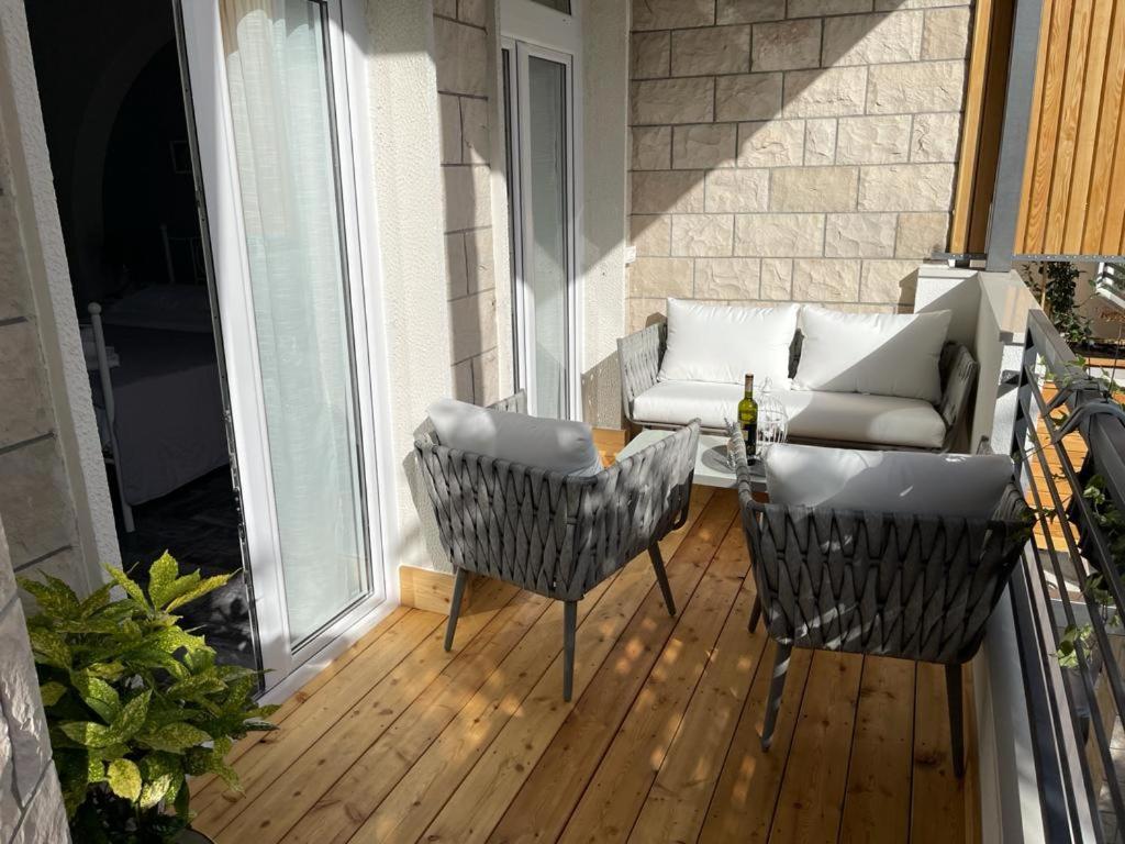 Villa Jadranka Apartments Tučepi Kültér fotó