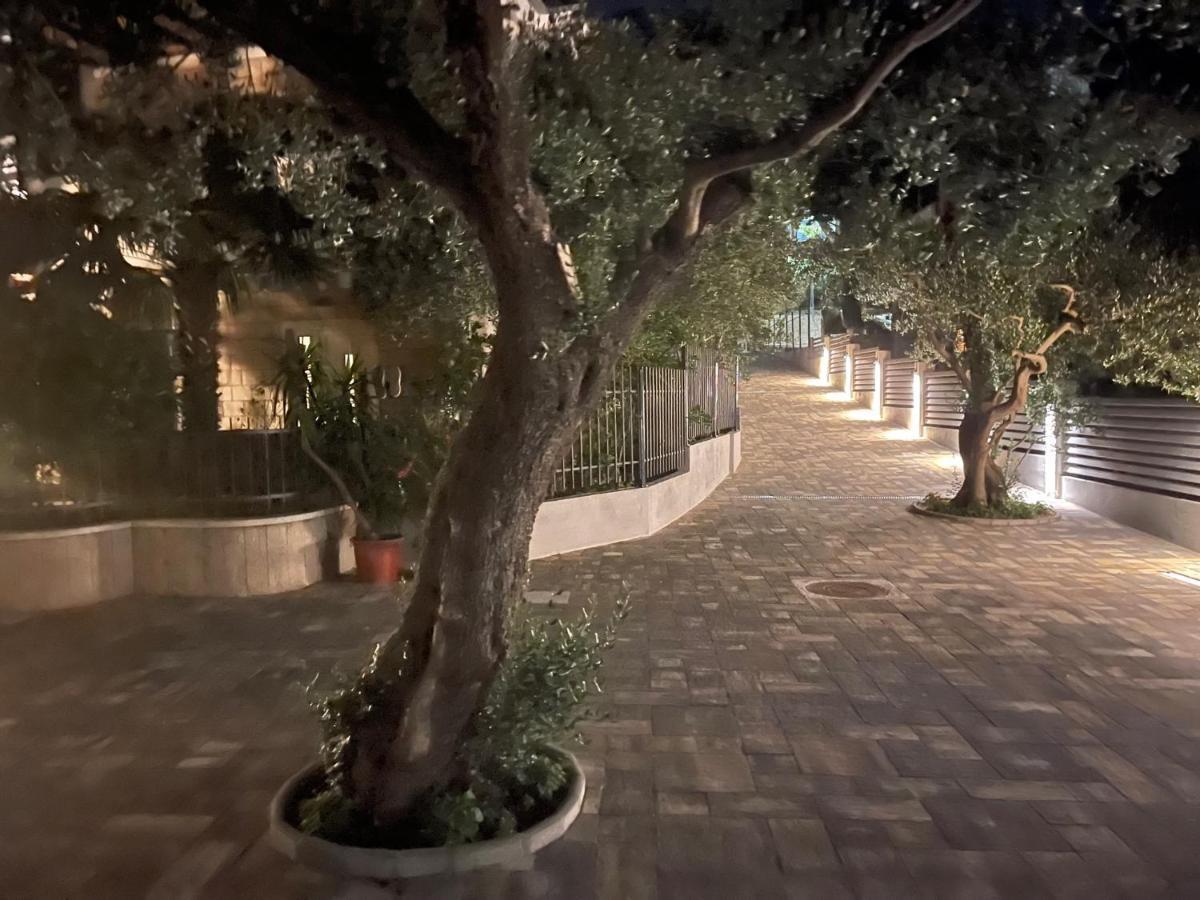 Villa Jadranka Apartments Tučepi Kültér fotó
